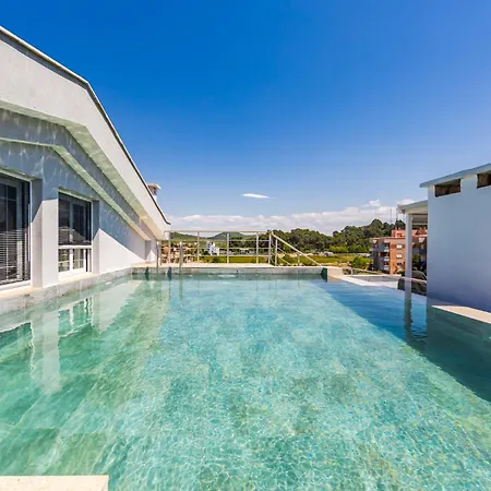 Lägenhet Rooftop With Private Pool By Pikhost