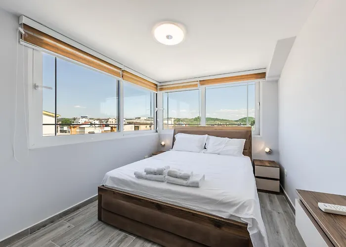 Διαμέρισμα Rooftop With Private Pool By Pikhost