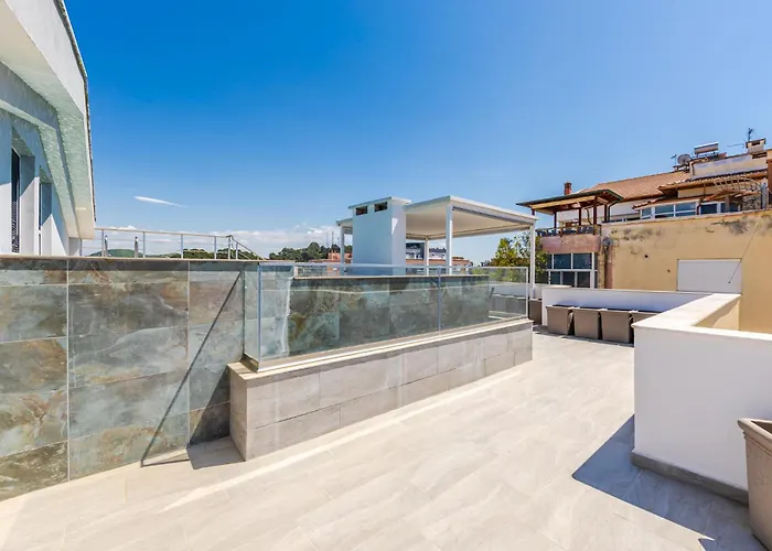 Διαμέρισμα Rooftop With Private Pool By Pikhost