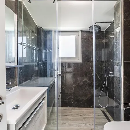 Apartmán Rooftop With Private Pool By Pikhost