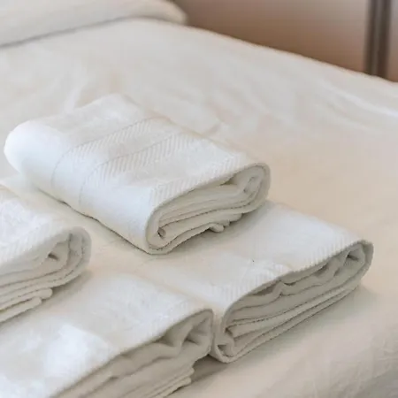 Rooftop With Private Pool By Pikhost Apartmán Golem (Tirana)