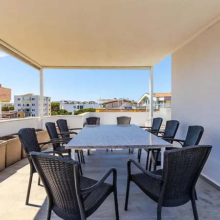 Apartmán Rooftop With Private Pool By Pikhost Golem (Tirana)