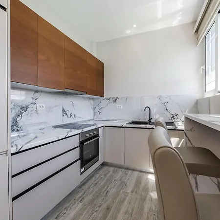 Apartmán Rooftop With Private Pool By Pikhost *