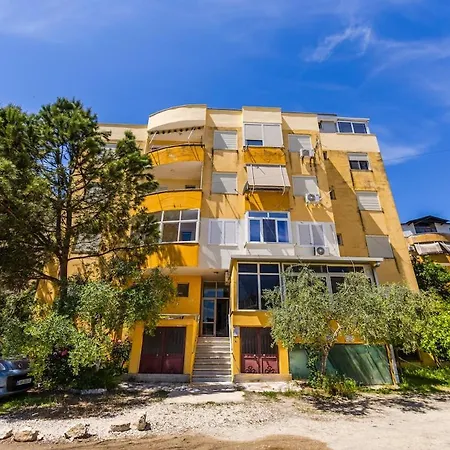 Rooftop With Private Pool By Pikhost *