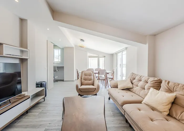 Rooftop With Private Pool By Pikhost Lägenhet